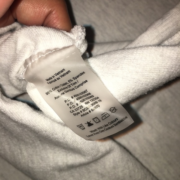 The Constant Ola cropped Hoodie - Picture 12 of 15